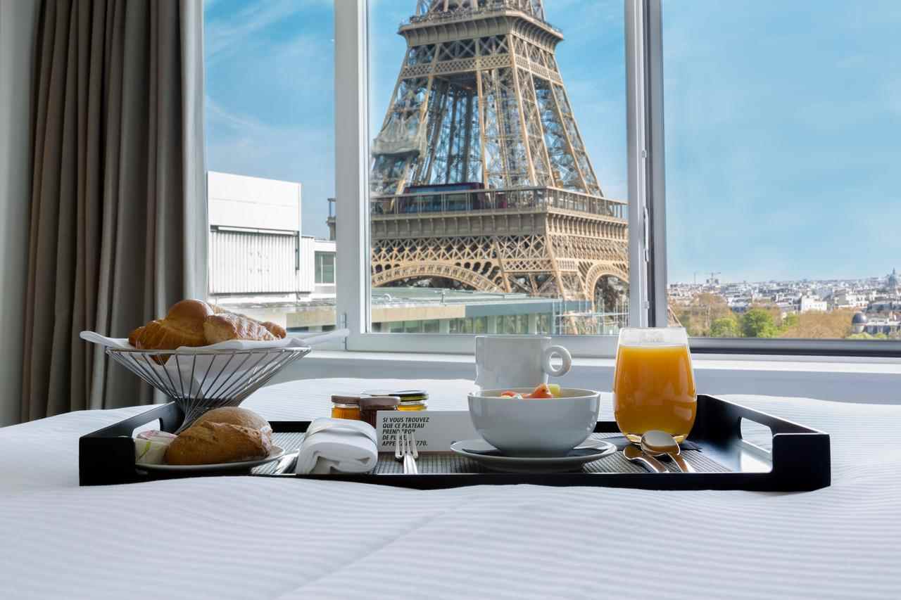 Hotel com vista para Torre Eiffel