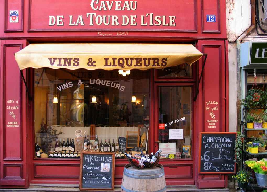 Onde comprar vinho em Paris