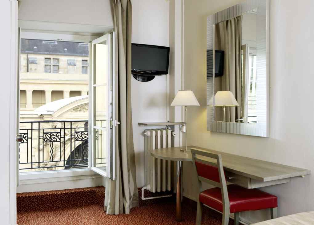 Hotel bem localizado em Paris: Saint Germain des Prés