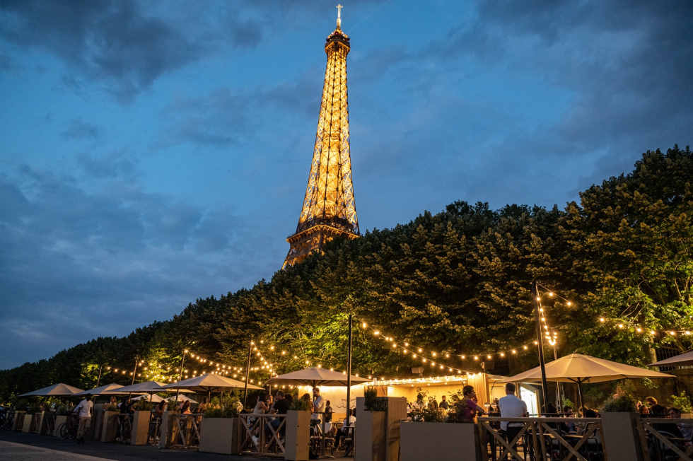 Le Bal De La Marine Paris vista para Torre Eiffel