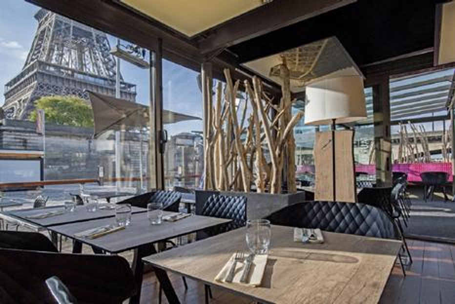 Restaurante Bateaux Parisiens Torre Eiffel