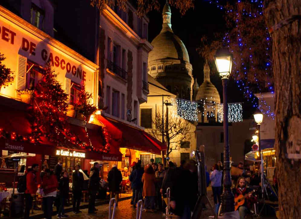 Mercado de Natal- Montmartre na Place des Abbesses