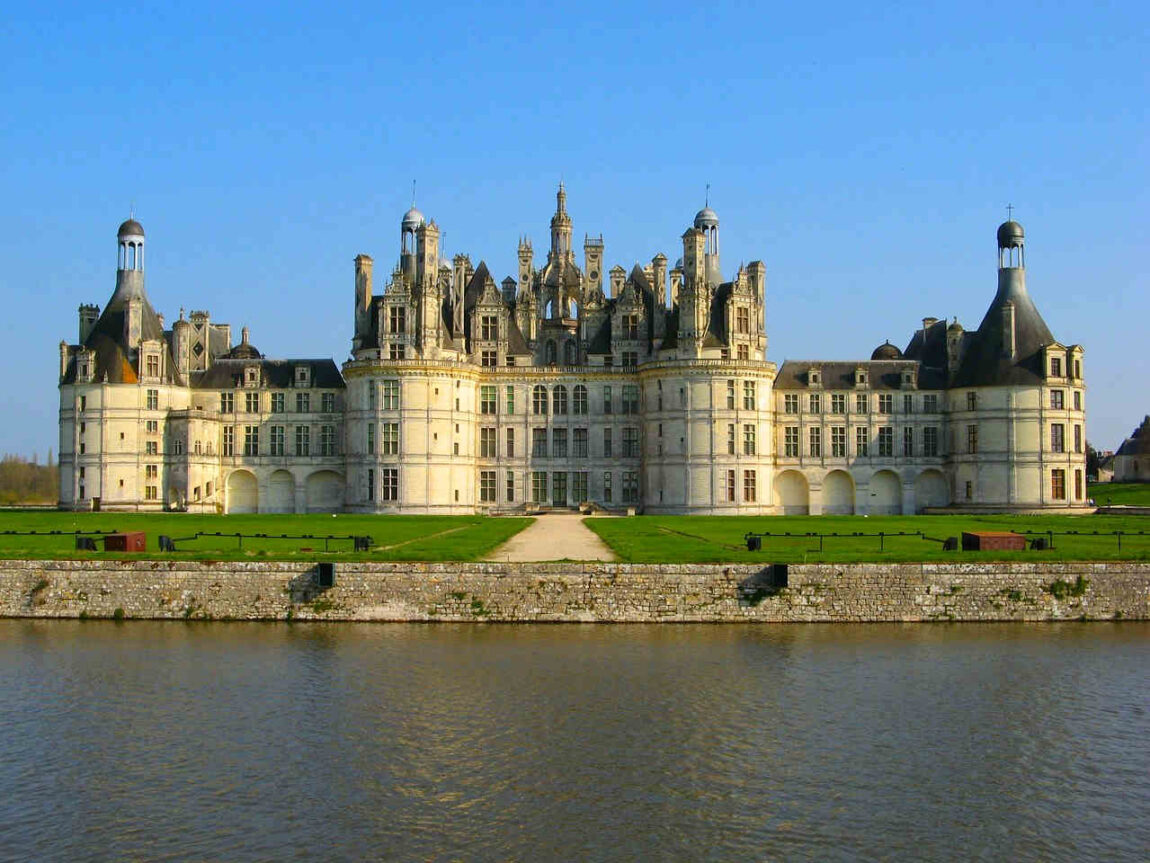 Castelos perto de Paris fáceis de chegar - chateau-chambord